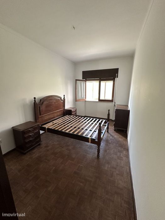 Apartamento T3 espaçoso para arrendamento