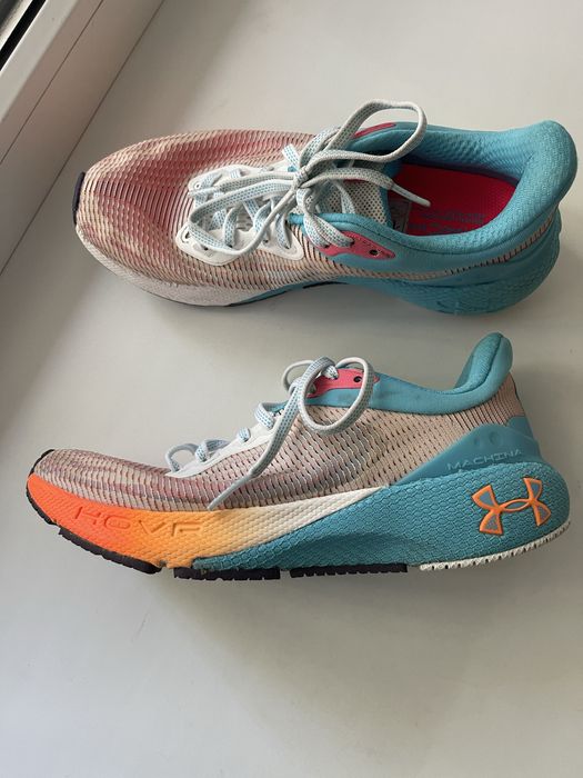 Кросівки Under Armour