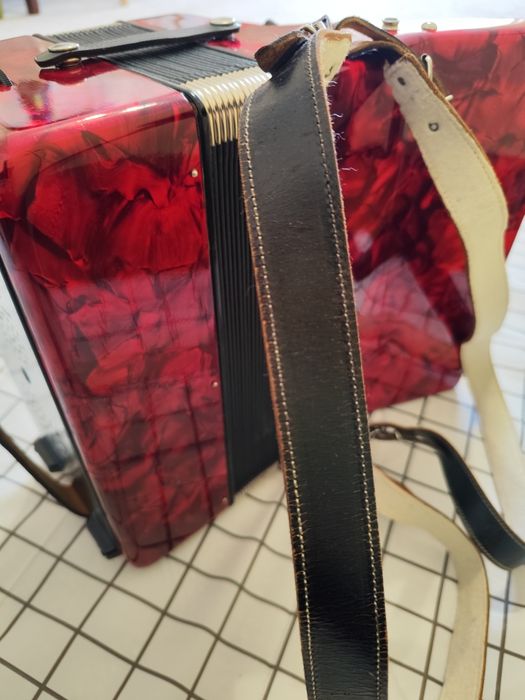 Акордеон Royal Standard Meteor Аккордеон