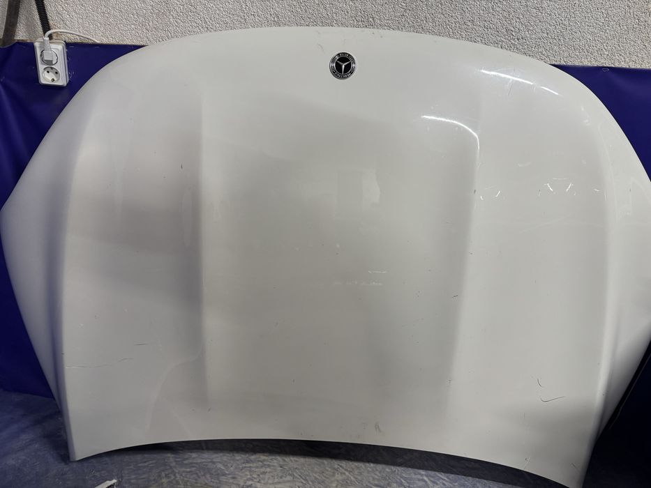 Mercedes Капот на 296 EQS