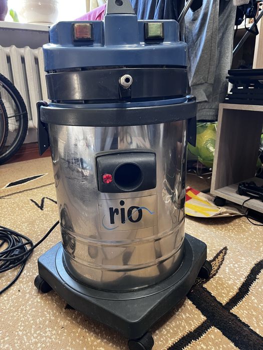 Миючий пилосос  Rio sateko