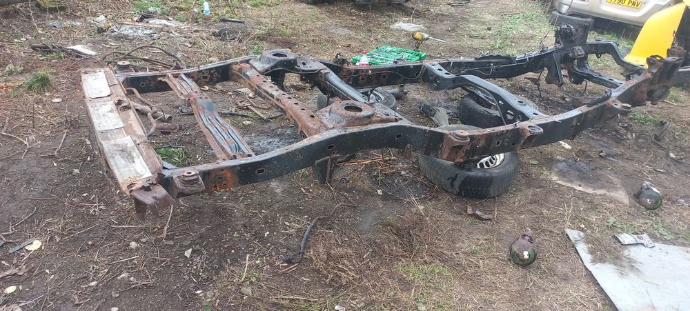 Рама  land cruiser 100