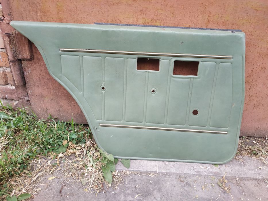 Дверные карты Опель Аскона хетч.