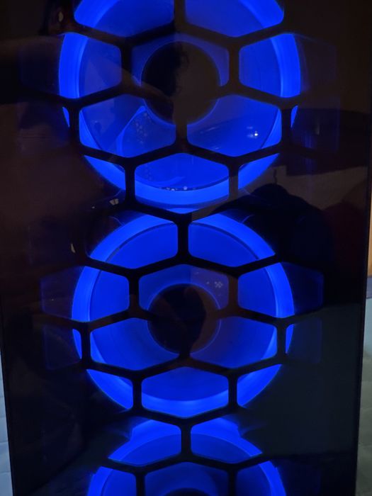 Torre gaming 1650 super