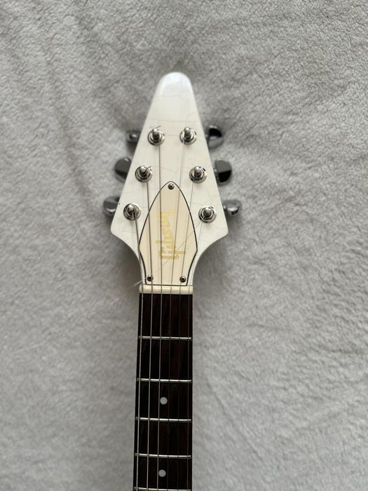 Epiphone flying V / osprzęt Gibson
