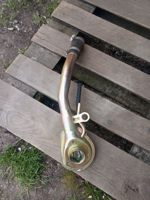 Wlew paliwa motocyklowy motocykl moto Suzuki Burgman 650 nr 1. 143