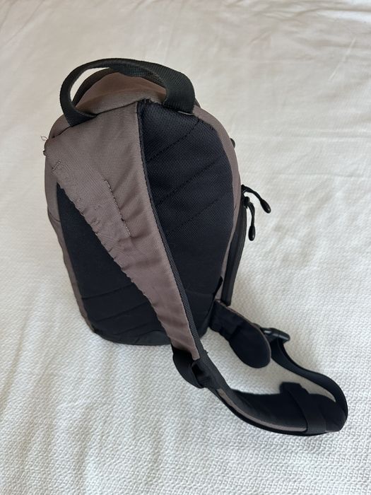 Mochila DSLR Lowepro