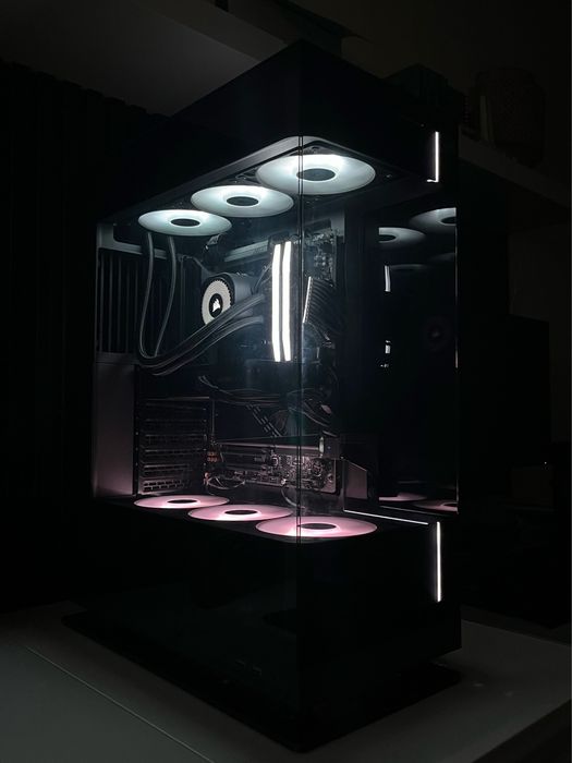 Pc gaming B&W em otimo estado | rtx 5070 FE ryzen 7 9700x 32gb ram ddr5