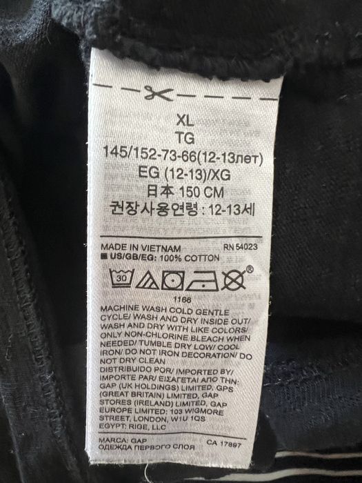 Tshirt manga comprida GAP nova s etiqueta 12-13anos