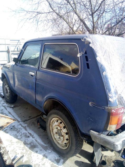 Нива 21214 -21213 Кузова    .Любий вид розрахунків.