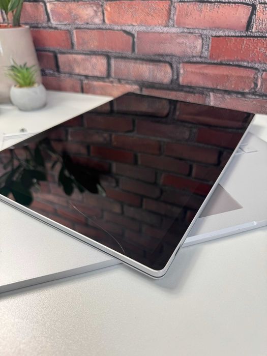 Microsoft Surface Book 3·I7-10th·32GB·1TB·3K touch·15"·GTX 1660 TI 6GB