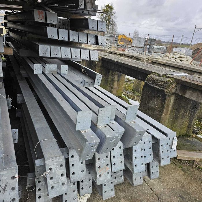 Ocynkowona konstrukcja hali 16 m x 37 m  stan idealny  jak nowa .