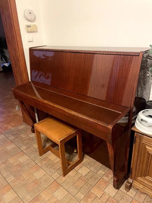 Pianino Czajkowski 600zł