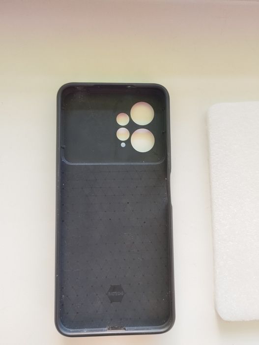 Противоударный чехол на xiaomi redmi note 12