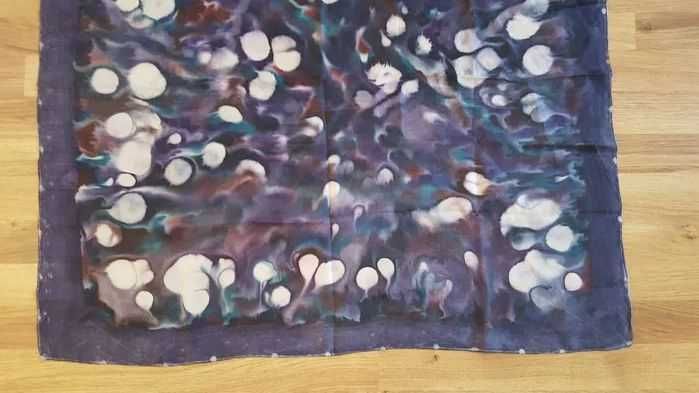 Apaszka granatowo-fioletowa jak jedwab chusta 90x86 cm