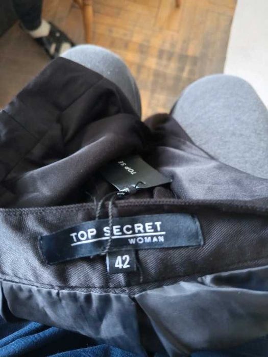 #136 Nowa spódnica damska Top secret