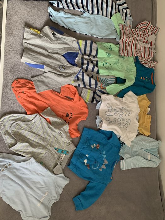 Paka ubran r. 74 dla chlopca