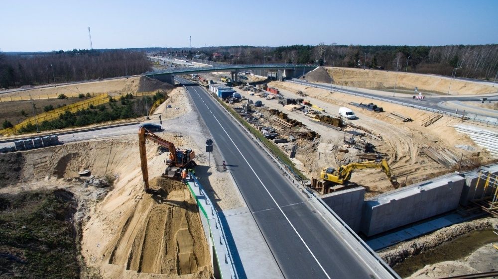 Odmulanie stawu | Pogłębianie | Koparka LONG 18 m
