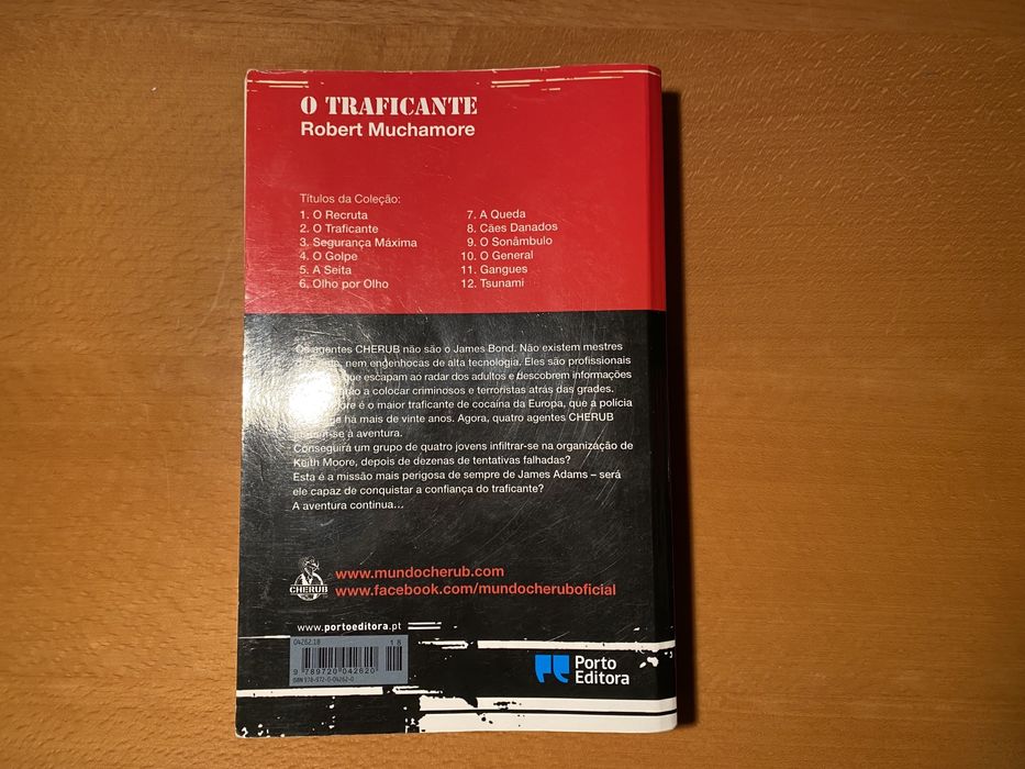 Livro O Traficante Robert Muchamore