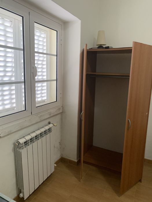 Quarto na Encarnação perto Metro