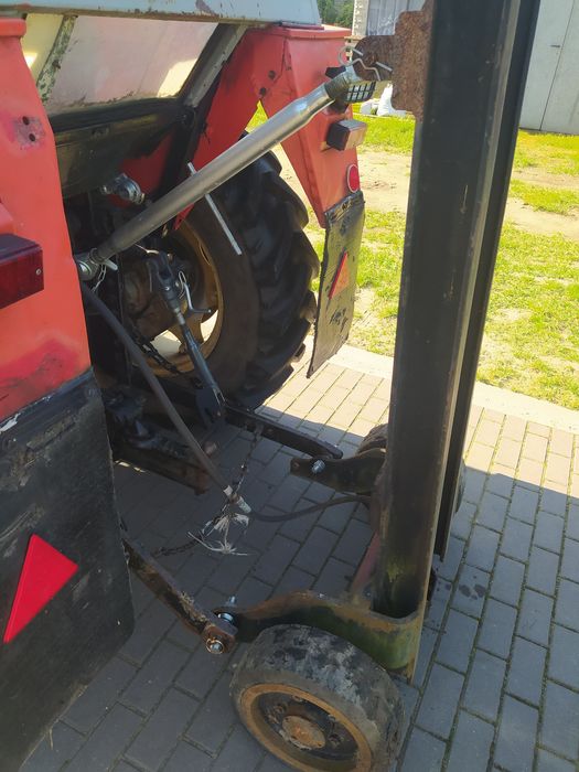 Maszt do traktora tuz do ciągnika