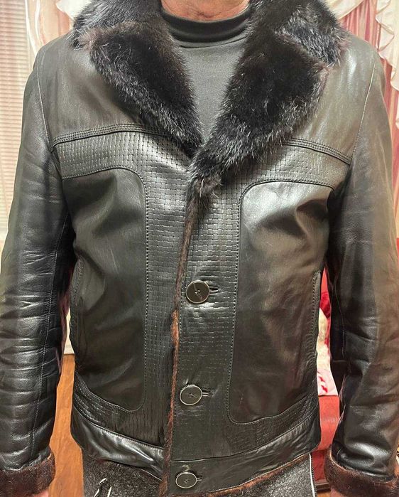 Чоловіча зимова куртка