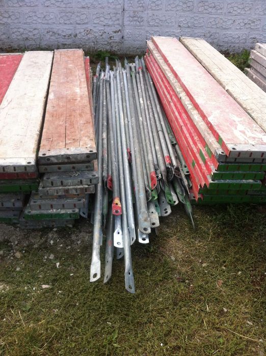 Rusztowanie elewacyjne 82 m2 używane 10x8,2 m Podest drewniany