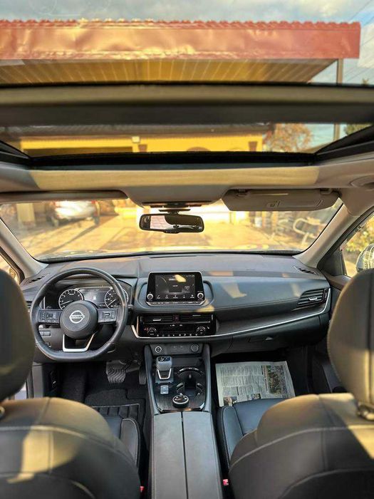 Nissan Rogue SL  2021