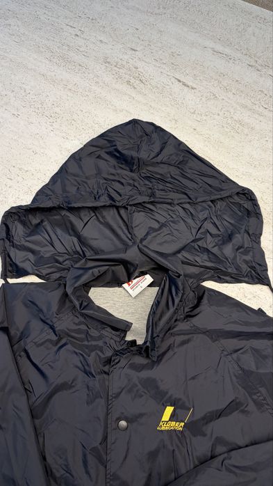 Corta vento forrado novo