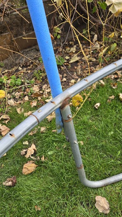 Батут б/у діаметр 3 м