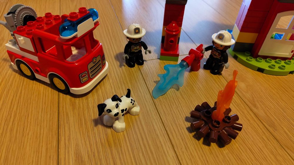 Lego Duplo Quartel dos Bombeiros (10903)