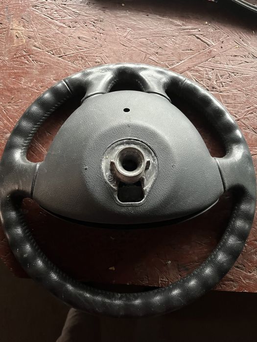 Руль,кермо з подушкою безпеки Рено Трафік