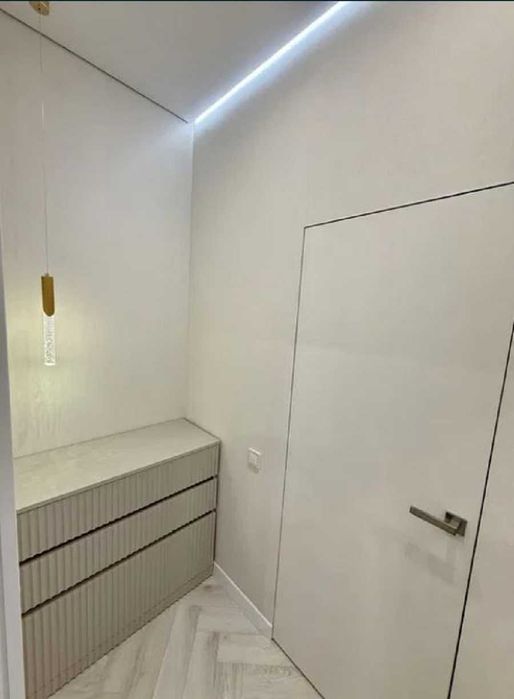 Продам 2 комнатную квартиру, новый дом, жк 63-я Жемчужина, ул. Краснова.