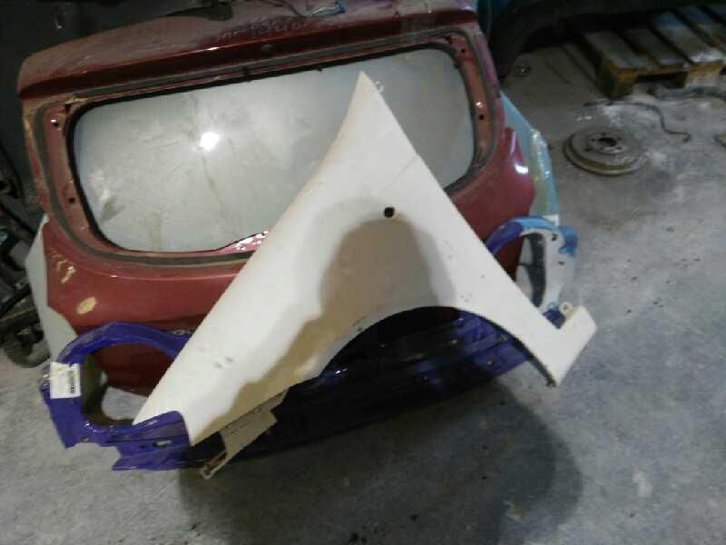 Guarda-Lamas Frente Esquerdo Fiat Ii Punto 188 Berlina
