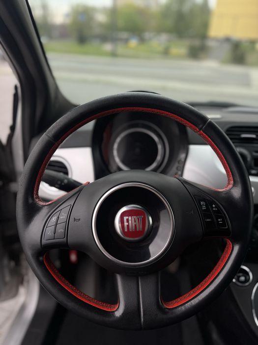 В продаже Fiat 500e