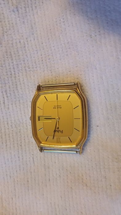 Zegarek pulsar kwarcowy