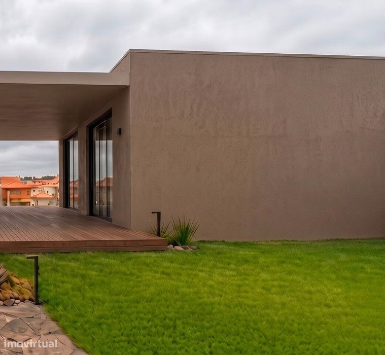Prédio em ruína para Reconstruir