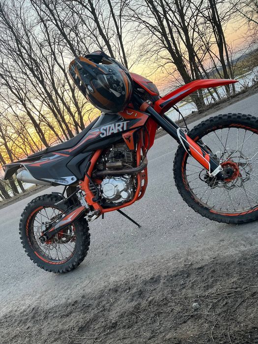 Продам кови старт в хорошем состояние спочно