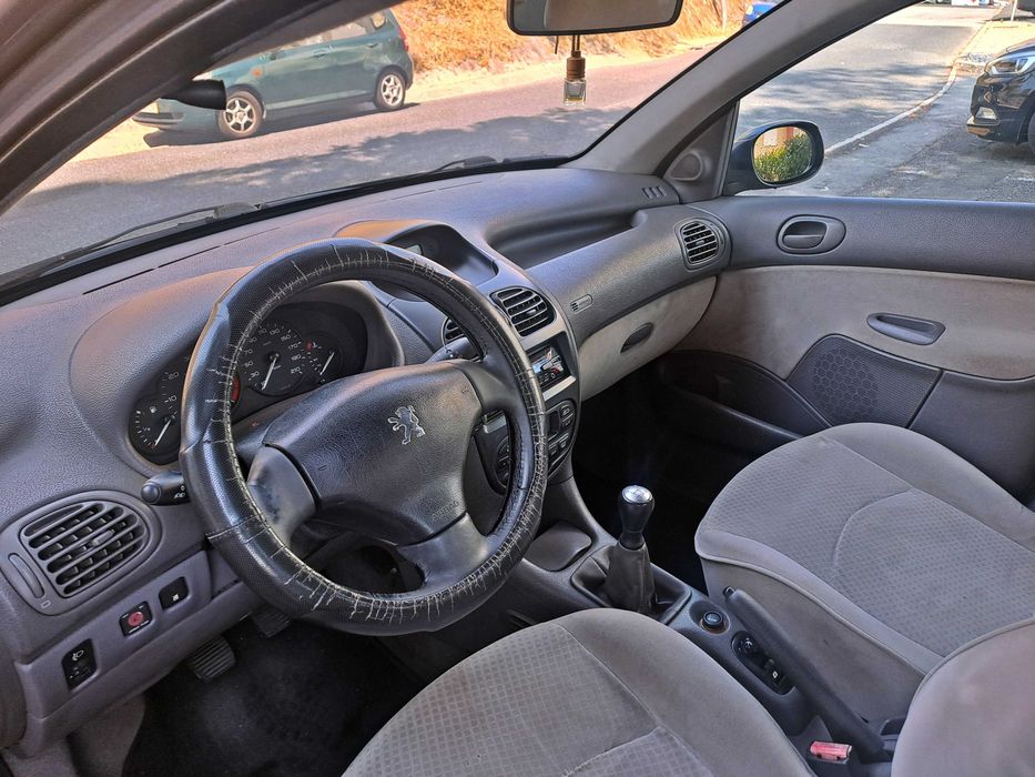 Peugeot 206 1.4 Hdi 5 Lug