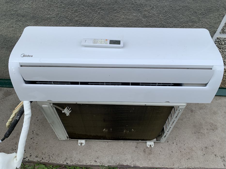 Продам кондиціонер midea ag18nxd0