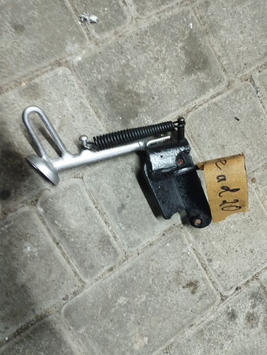 Боковая подножка лентяйка Lead AF 20, HF 05,  Joker 50 90