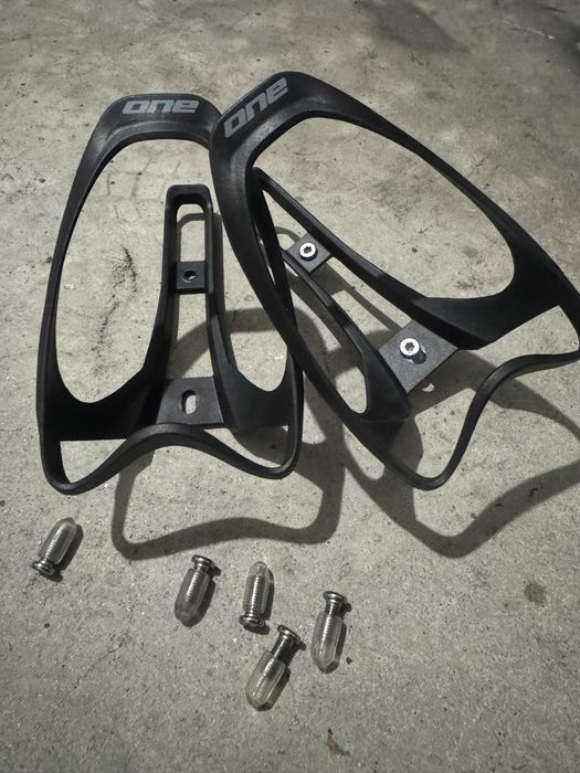 2x Suportes para garrafas de água ONE Bikeparts B.cage 40