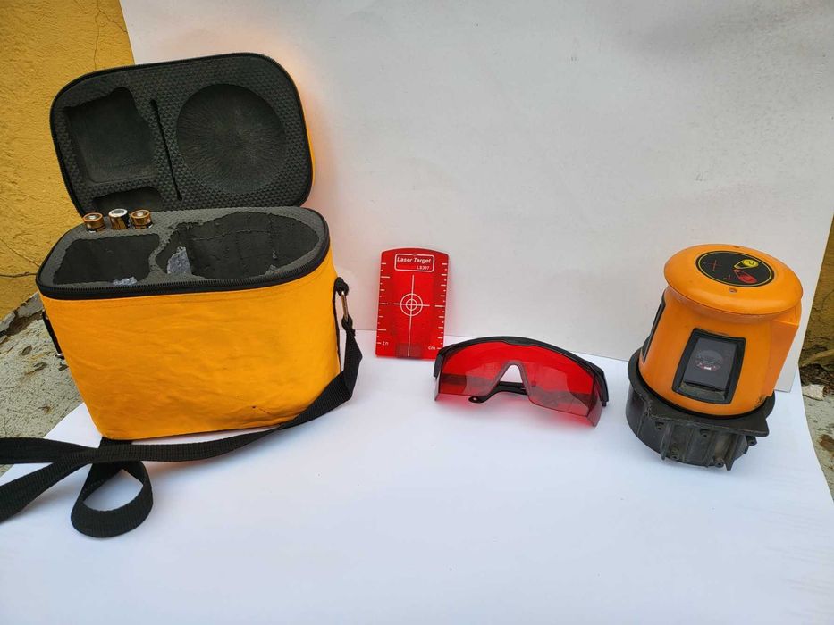Laser krzyżowy - budowlany GEO FENNEL FL40-3HP