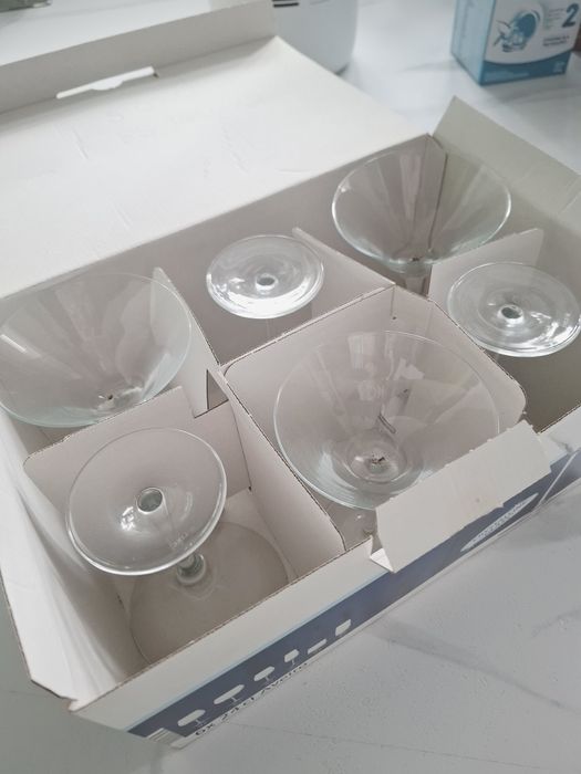 Krystaliczne 6 szt kieliszki do Martini koktajli deserów zestaw komple