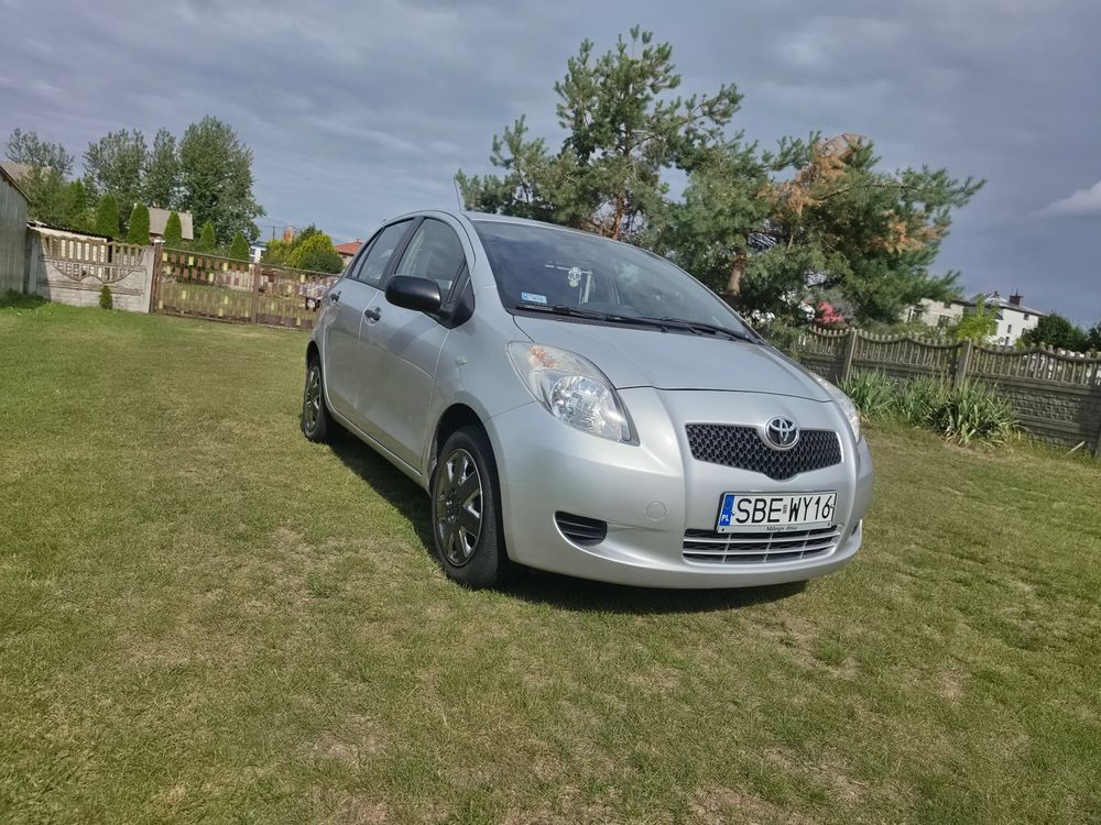 Toyota Yaris 1.0 Luna
