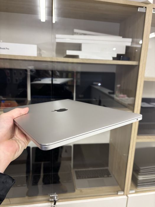 Macbook Pro 2017 16/512gb, стан як новий, в оригіналі