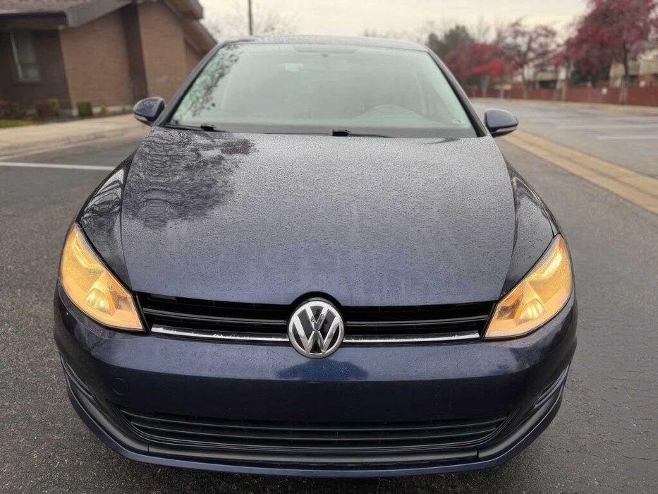 Volkswagen Golf SE      2015