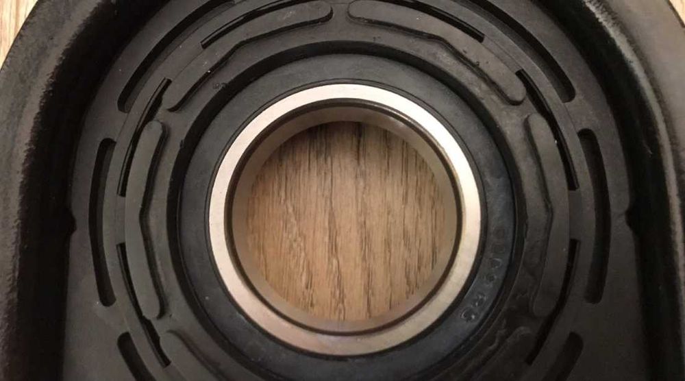 Підвісний підшипник VW Amarok (2010-2020) подвесной,подшипник,кардана