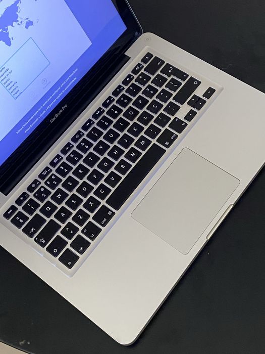MacBook Pro 13 Mid 2012 – SSD, 8GB RAM – Fiável e Funcional
