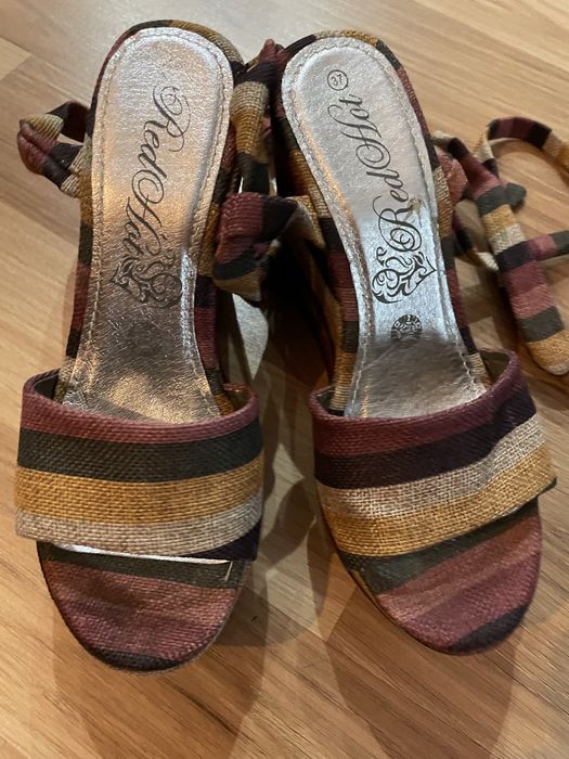 Buty koturny roz. 37